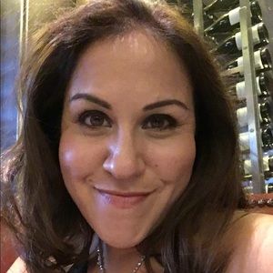 Meet your Posher, Helene